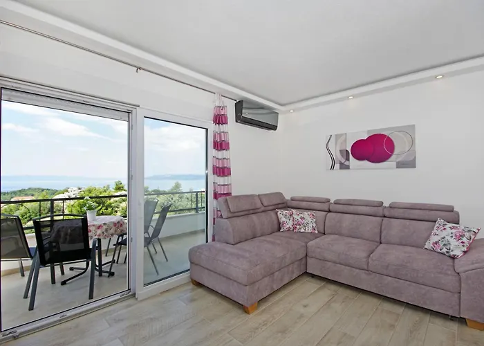 Herceg Konukevi Makarska