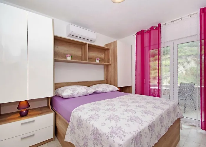 Konukevi Herceg Makarska