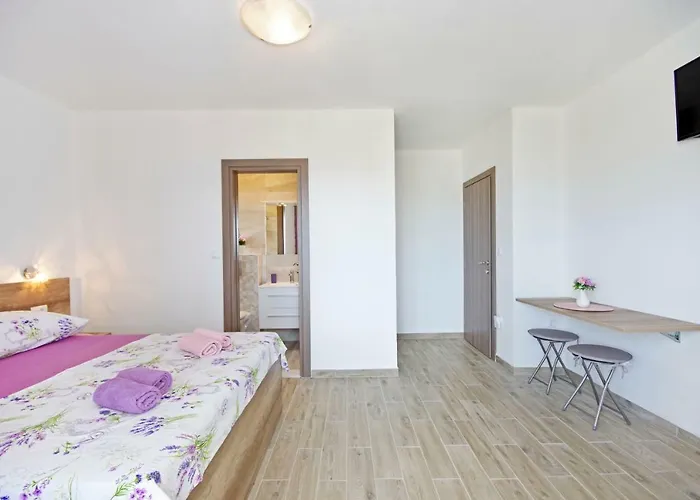 Konukevi Herceg Makarska