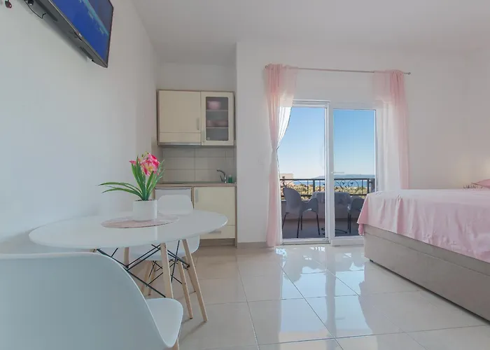 Herceg 马卡尔斯卡