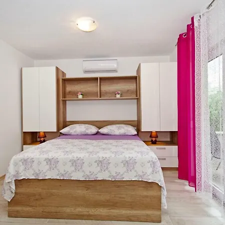Herceg Guest house 3*