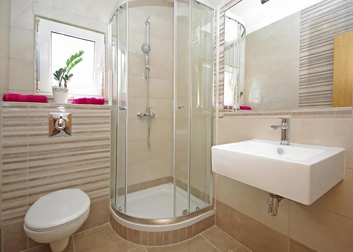 Πανσιόν Herceg 3*